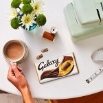 Galaxy Smooth Caramel & Milk Chocolate Bar 135g - Image 7